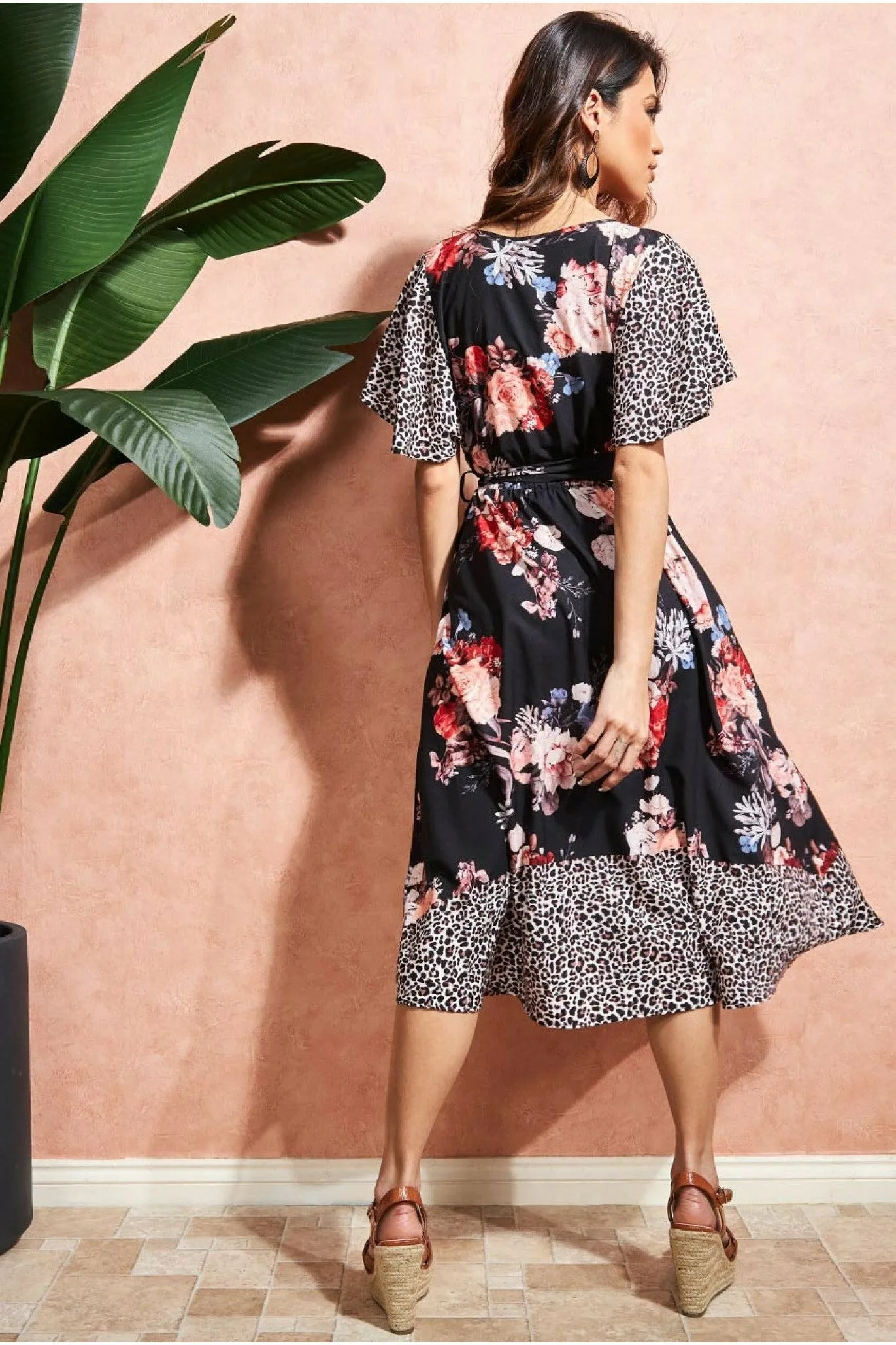 City Goddess Flutter Sleeve Printed Midi Dress