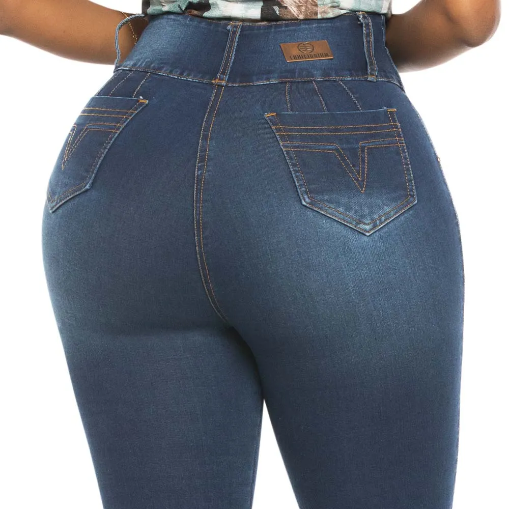 Classic Skinny Curvy BBL Jeans for women - J8742C