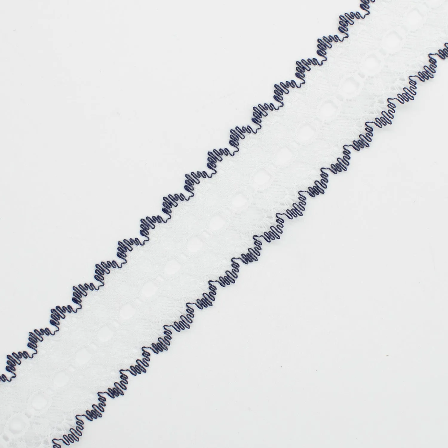 Feathered Eyelet Lace 37mm