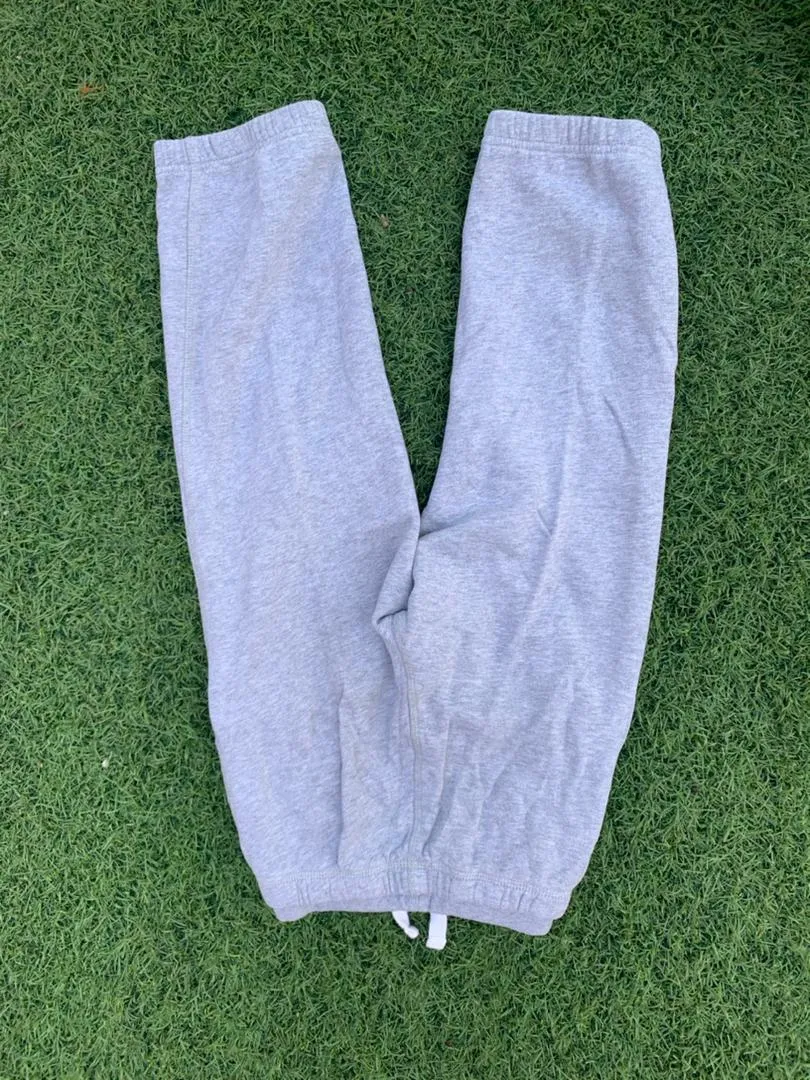 Grey joggers size 6years