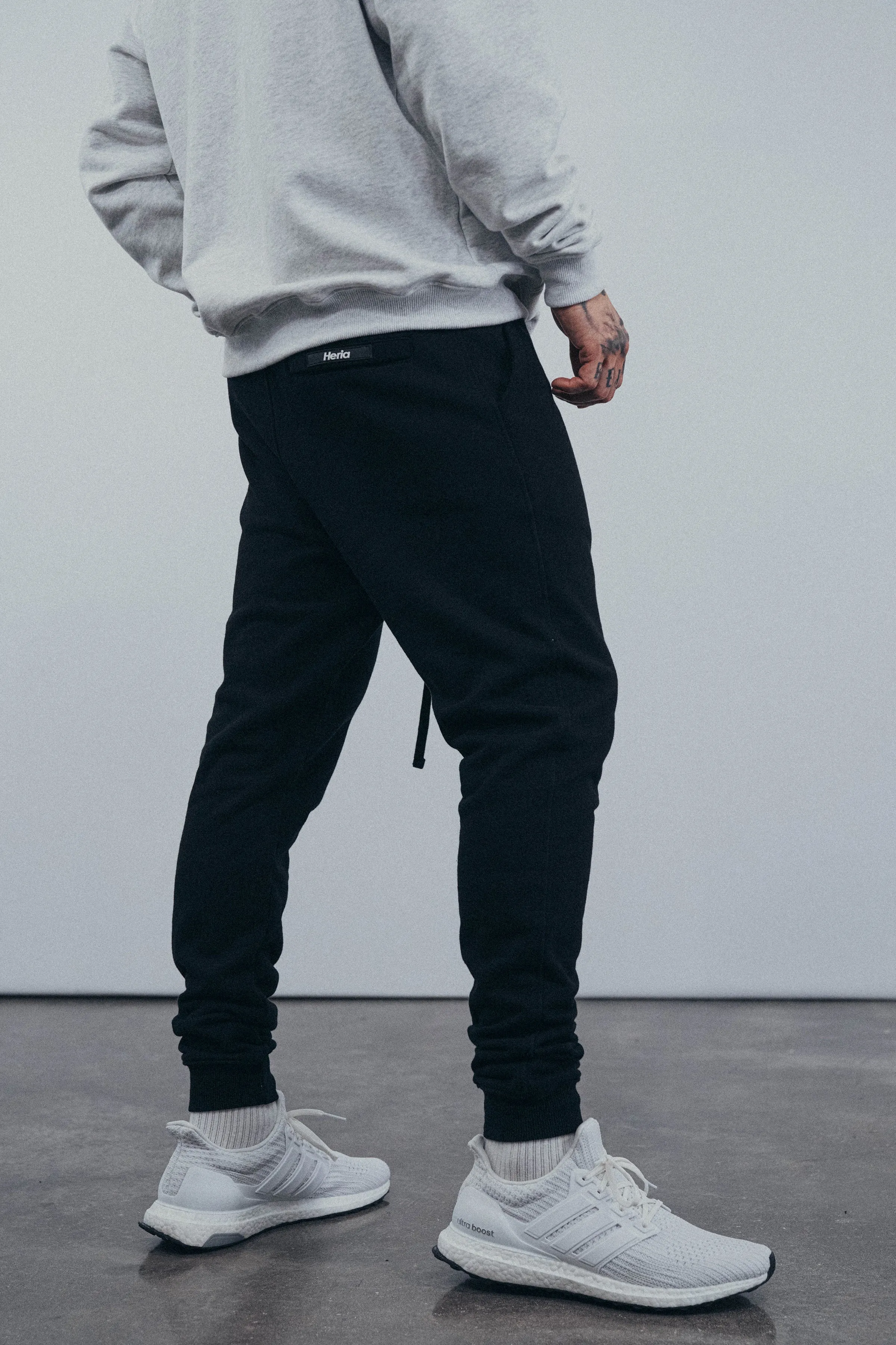 Heria Joggers - Black