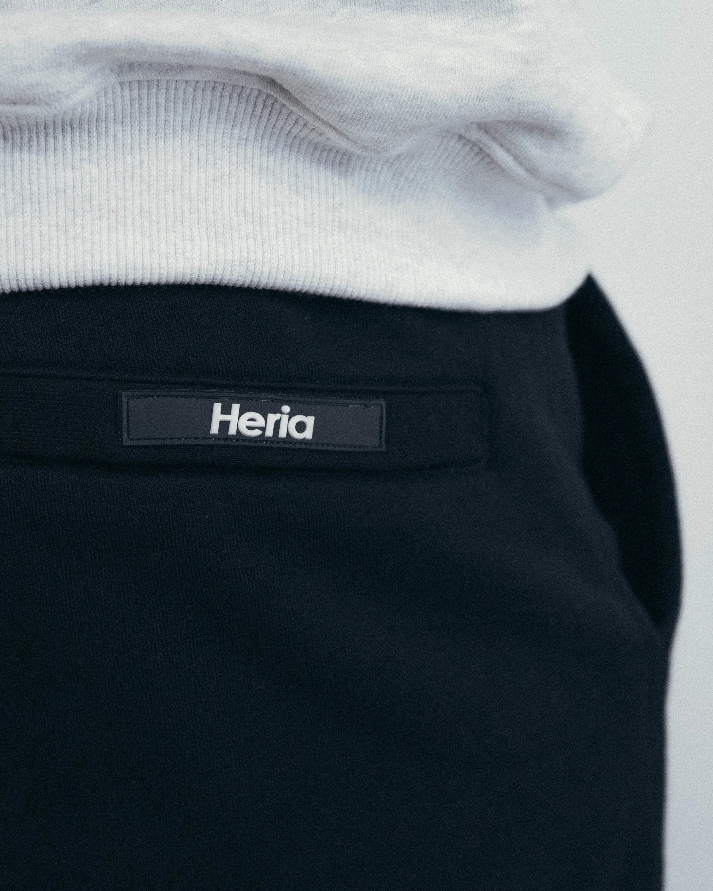 Heria Joggers - Black