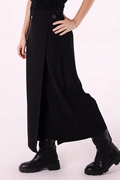 LES BLONDINETTES Black Wrap Skirt