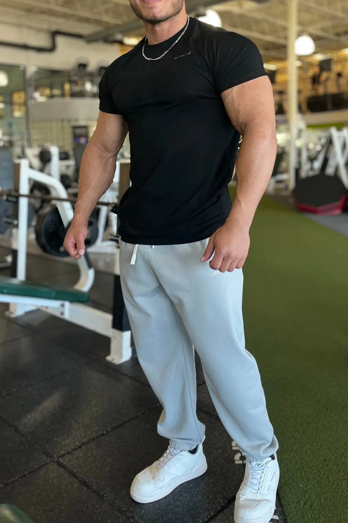 Men's Active Fast-Dry Joggers - Light Gray