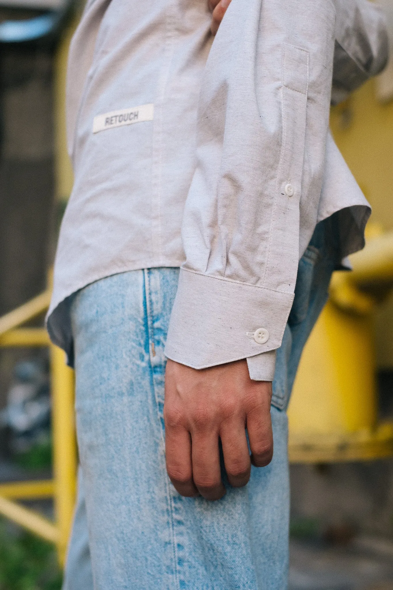 RETOUCH SHIRT / GREY