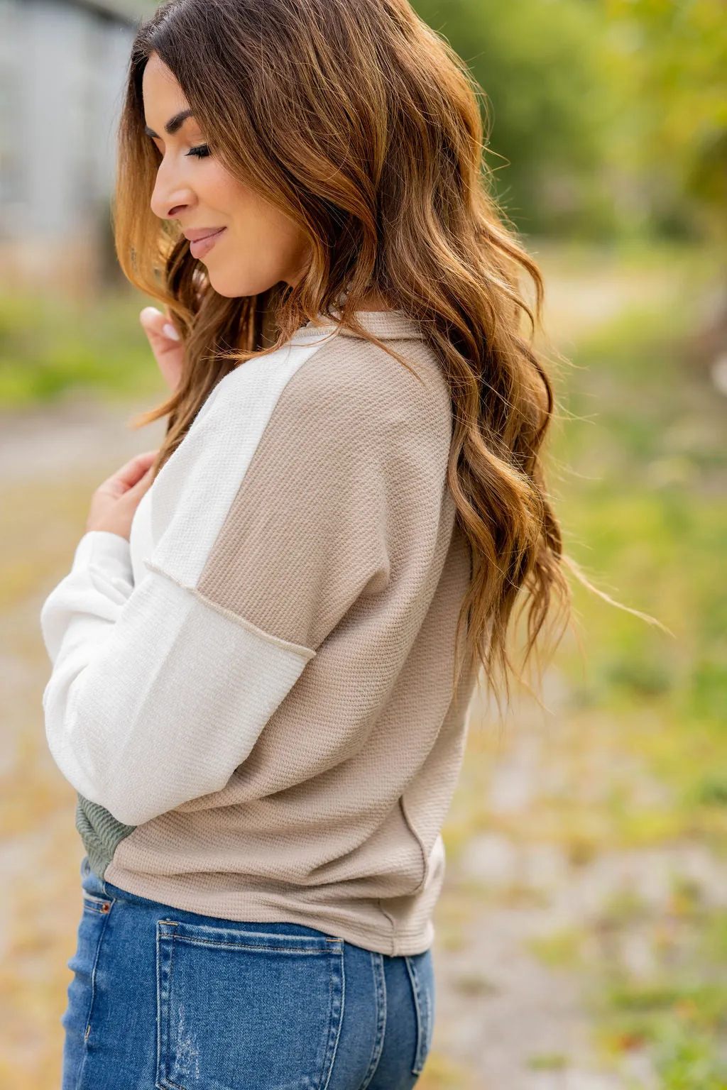 Ribbed Quad Blocked Sweatshirt