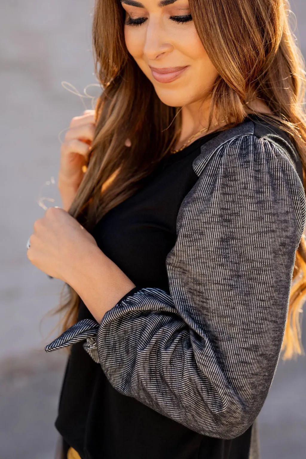 Ribbed Tie Sleeve Tee