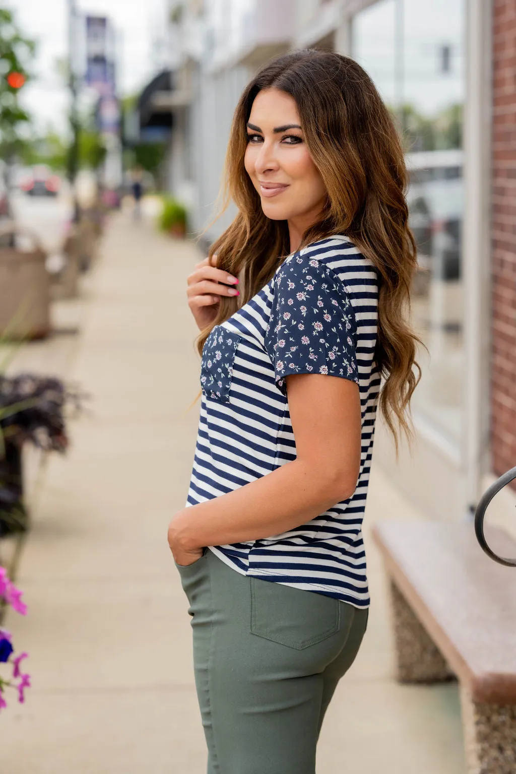 Scattered Daisies Accented Striped Tee