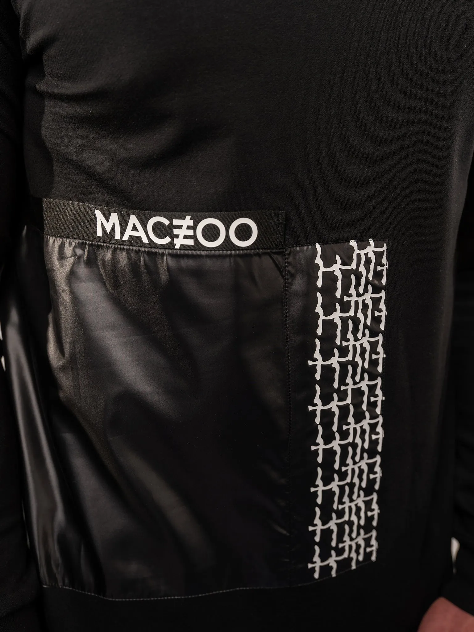 Sweater Static Black
