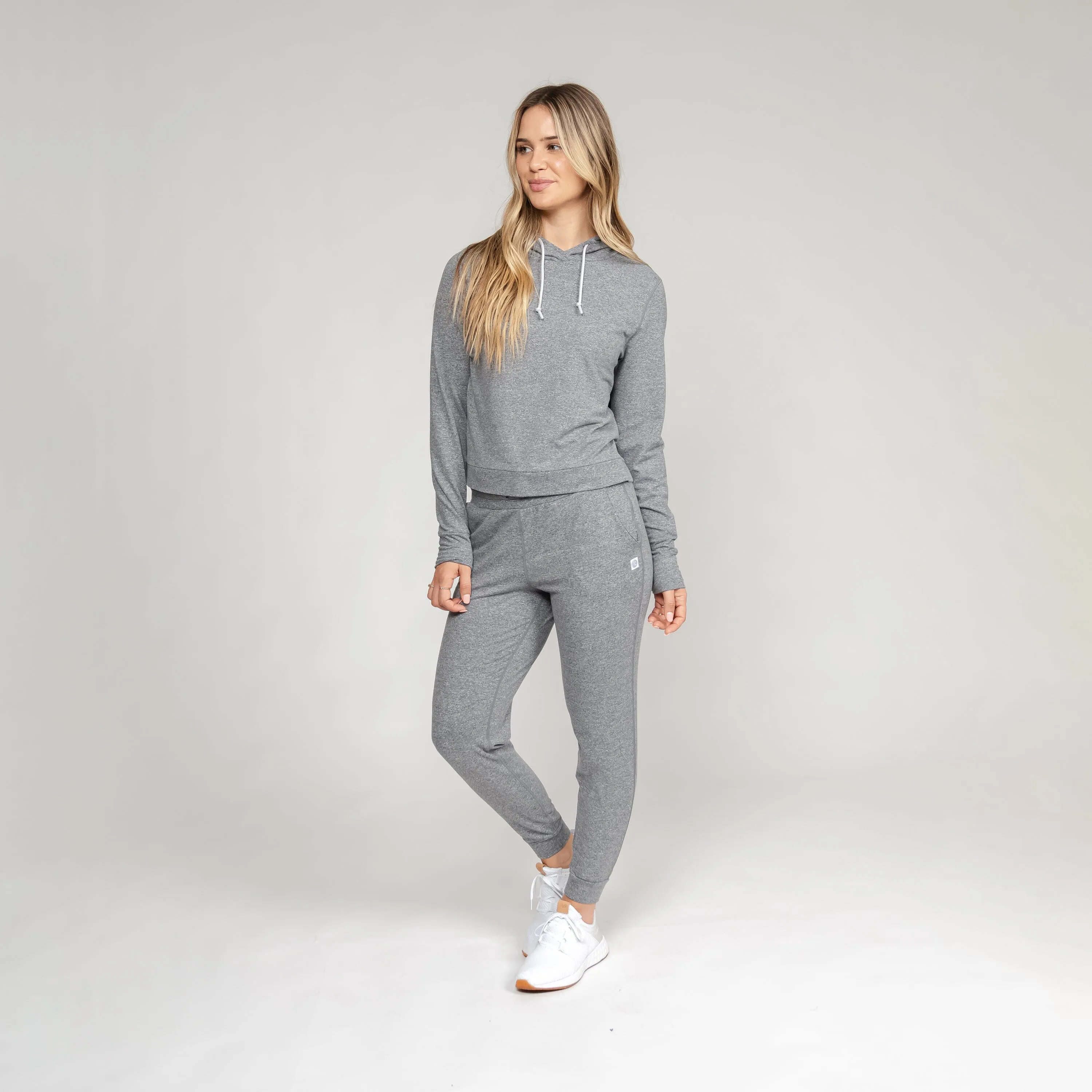 Tempo Performance Hoodie | Heather - Ember Grey/Stratus Grey
