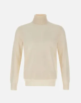 Wool and Cashmere Turtleneck Sweater in Milk
