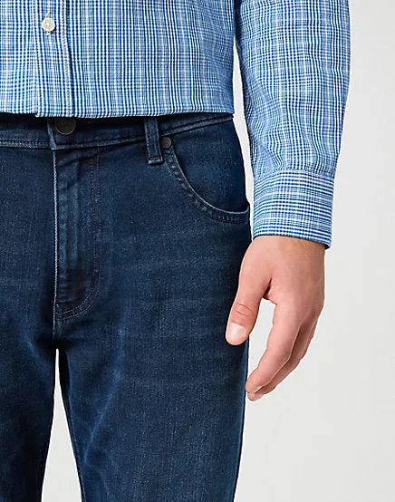 Wrangler Horizon Onyx Wash Jeans R